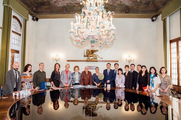 苏州市政府及企业代表与威尼斯政府会面