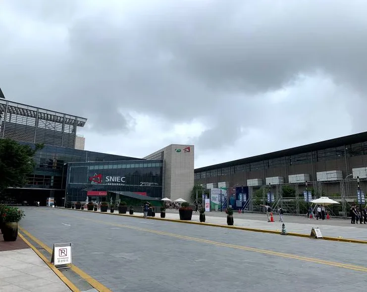 上海新国际博览中心图片7