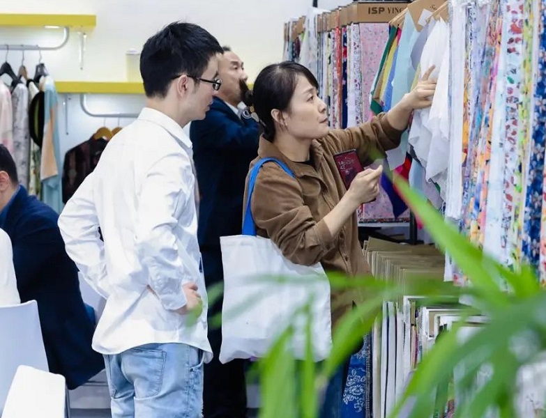 柯桥纺博会展会现场(现场盛况)7