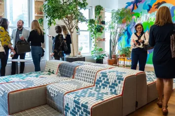 2025美国办公家具展观众登记及登记地址