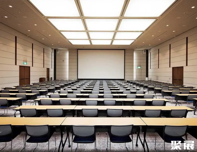 日本大阪国际会展中心实景