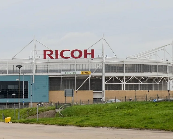 英国考文垂理光球场图片4