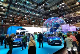 巴黎车展现场图片9