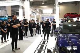 土耳其车展现场图片4