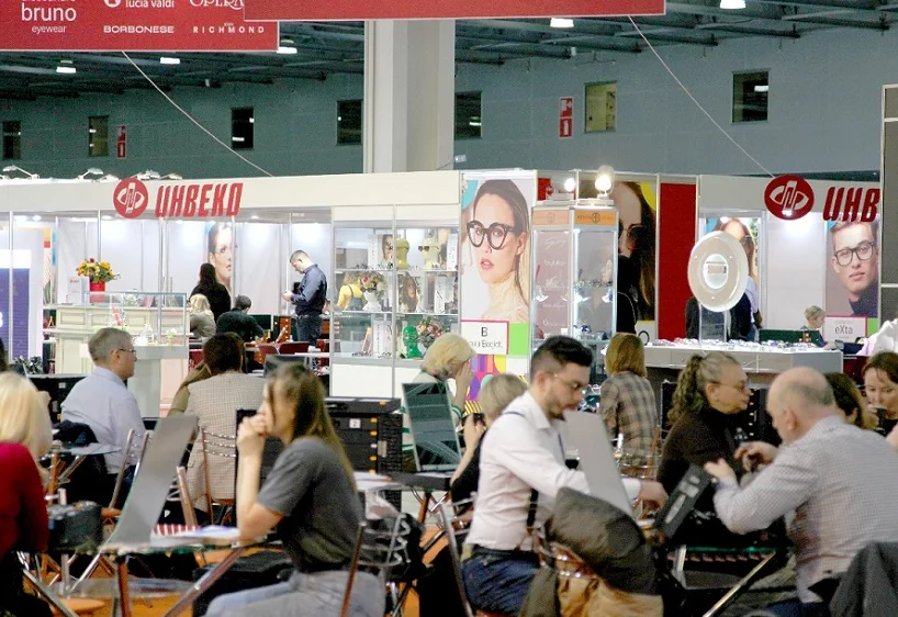 2026年莫斯科眼镜展(MOSCOW INTERNATIONAL OPTICAL FAIR)门票购买方式，多少钱一张？