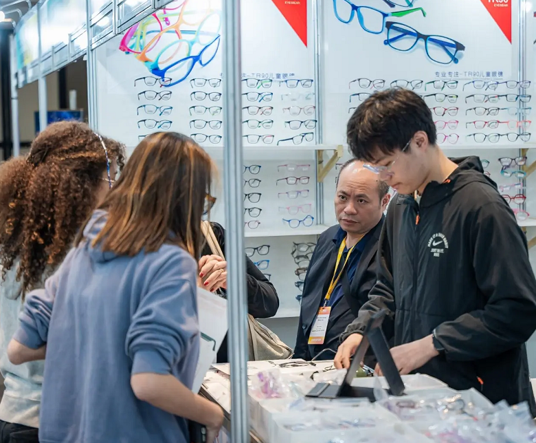 圣保羅光學眼鏡展展會現(xiàn)場(現(xiàn)場盛況)4