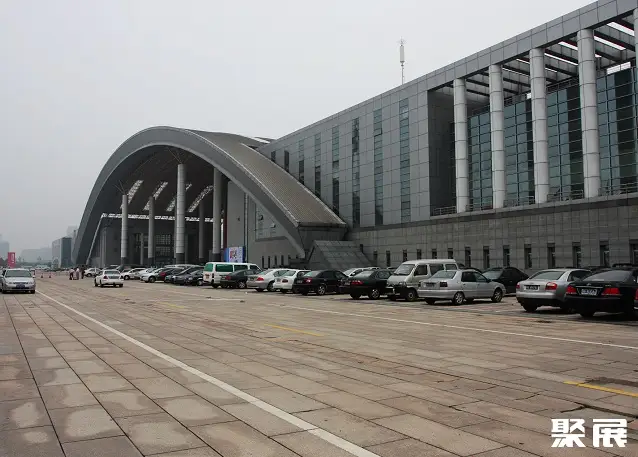 宁波国际会展中心实拍图