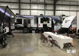 加拿大房车展现场图片6