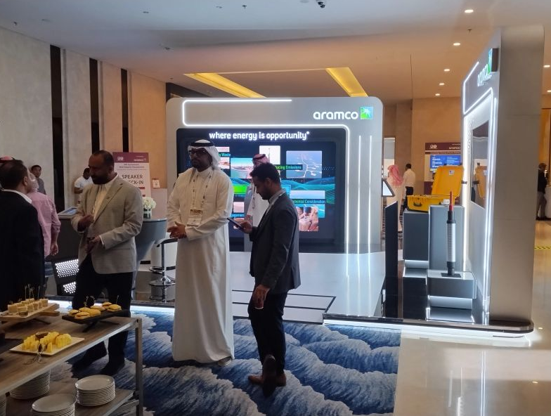 迪拜石油展现场图片8