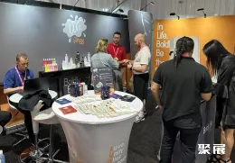 洛杉矶成人展现场图片3