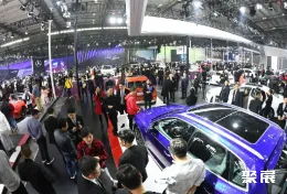 长沙汽车展现场图片4