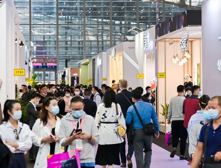 想你的风又吹到了成都！2024深圳原创时装周·成都巡展来啦