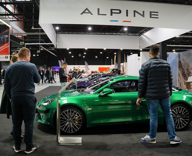 波兰车展现场图片5