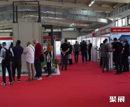 阿斯塔纳电梯展现场图片2