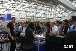 俄罗斯灯光展现场图片3