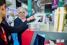 芬兰广告展现场图片5