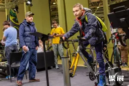 莫斯科摩托车展现场图片5