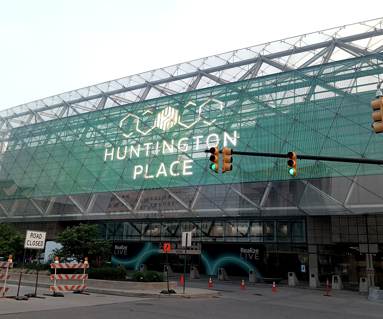 美国底特律亨廷顿广场会展中心实景