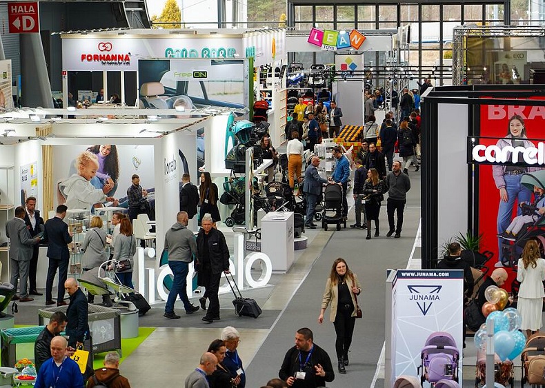 波兰婴童展现场图片1