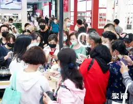上海国际春季百货展展会现场(现场盛况)2
