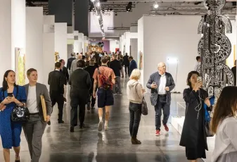 美国艺术展2025会刊怎么获取？