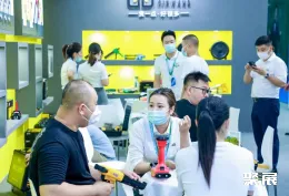 佛山陶博会现场图片7