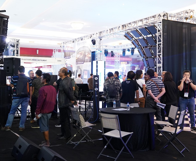 河内灯光展展会现场(现场盛况)1