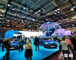 法国车展现场图片4