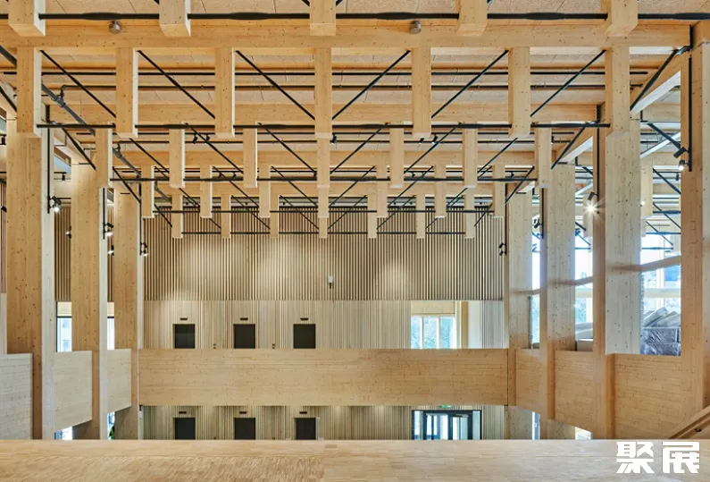 Shelefteo Convention Center