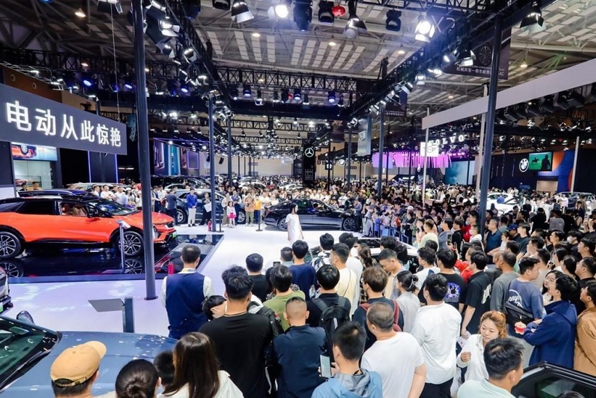 青岛国际汽配展展会现场(现场盛况)1