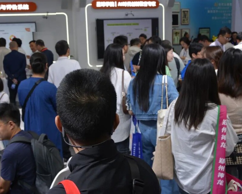 长沙市教育装备展展会现场(现场盛况)6