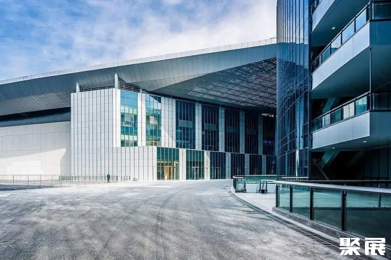 上海汽车会展中心实景