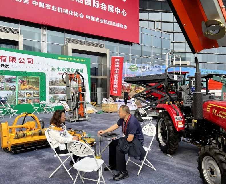 潍坊农机展展会现场(现场盛况)4