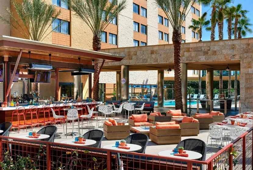 美国洛杉矶伯班克机场万豪酒店图片3