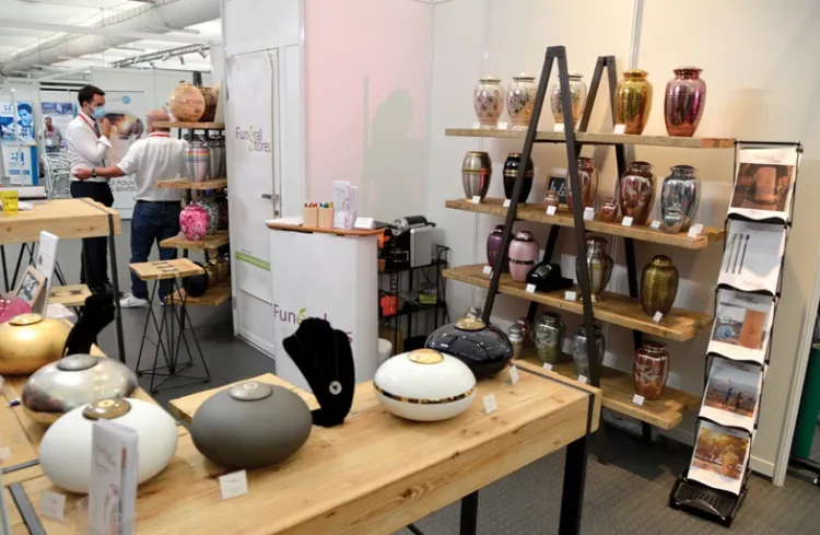法国图卢兹殡葬品展览会