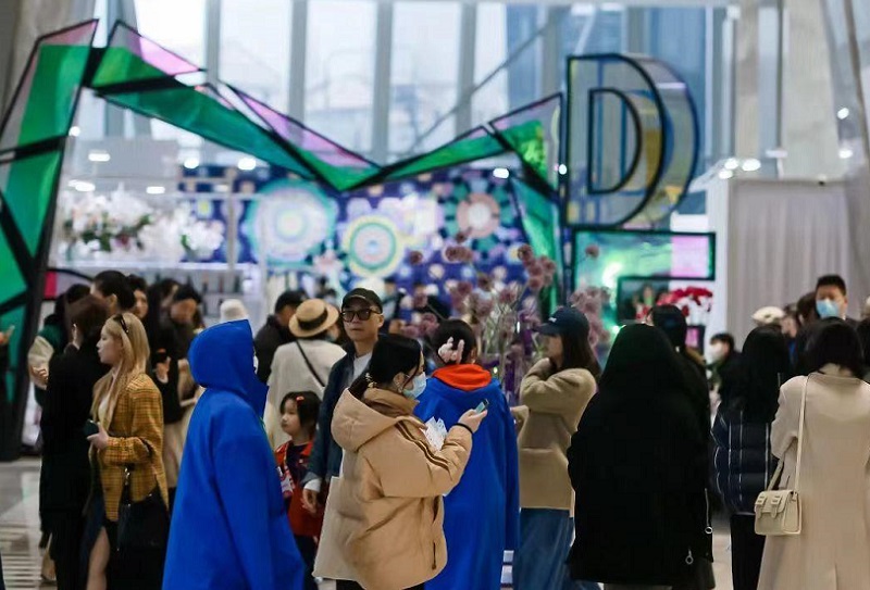 上海时装周2025参展攻略(时间地点+门票怎么买?)