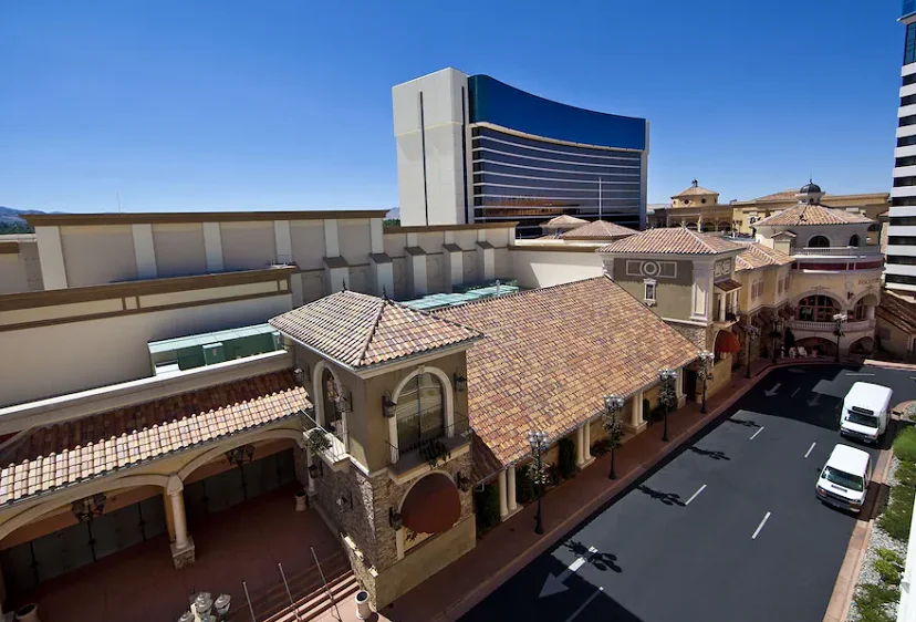 美国拉斯维加斯Peppermill度假酒店图片2