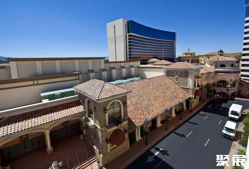 Peppermill Reno Resort