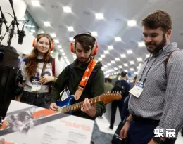 美國舞臺(tái)燈光展展會(huì)現(xiàn)場(現(xiàn)場盛況)9