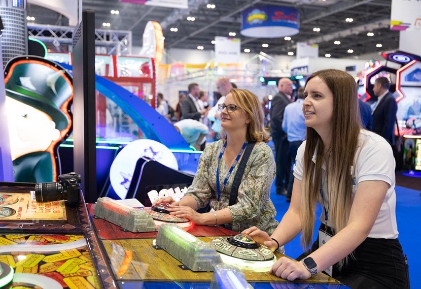 英国游乐设备展现场图片10