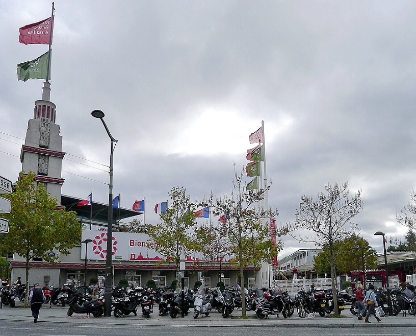 法国巴黎凡尔赛门巴黎会展馆实景图