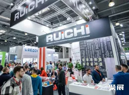 俄罗斯电子展现场图片6