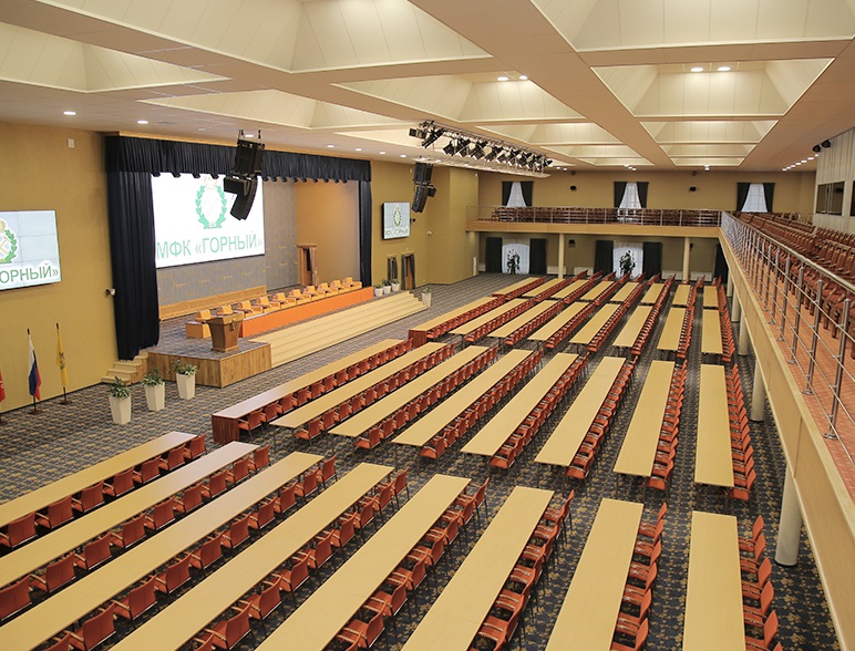 俄罗斯圣彼得堡戈尔尼多功能综合大楼