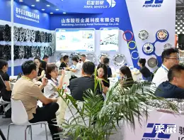 上海轮胎轮毂展展会现场(现场盛况)6