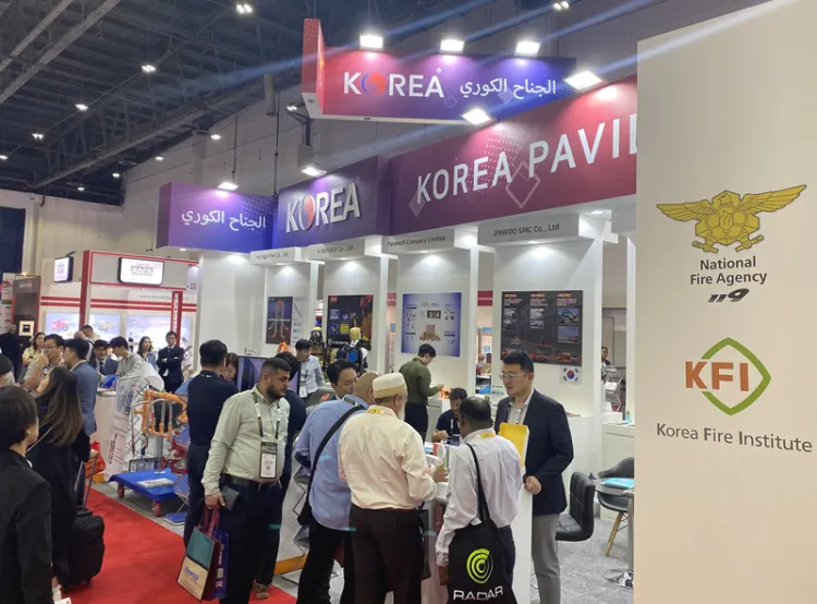 韩国首尔劳保展览会KISS