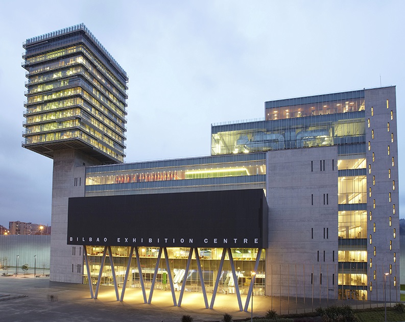 西班牙毕尔巴鄂会展中心实拍