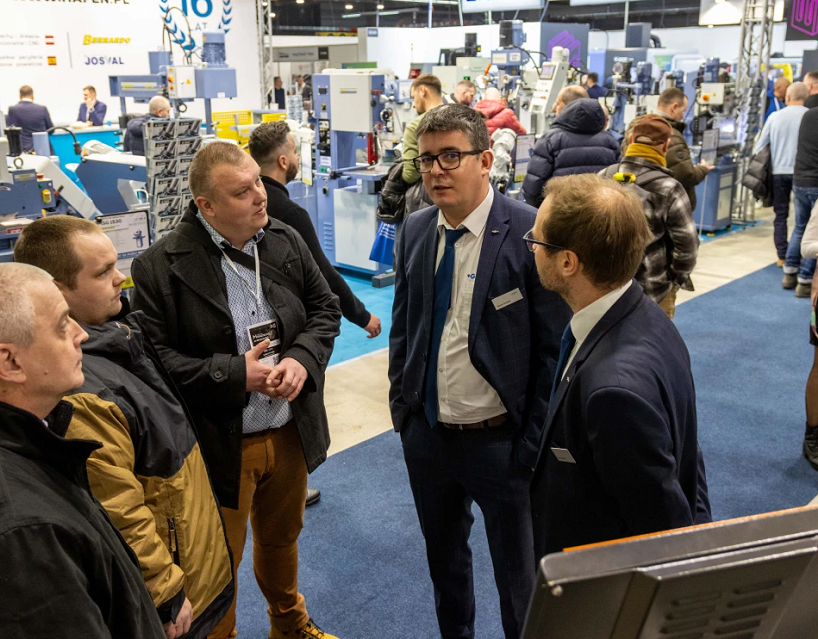 波兰金属加工展现场图片3