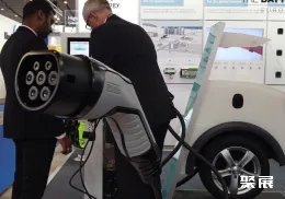 美国新能源汽展展会现场(现场盛况)6