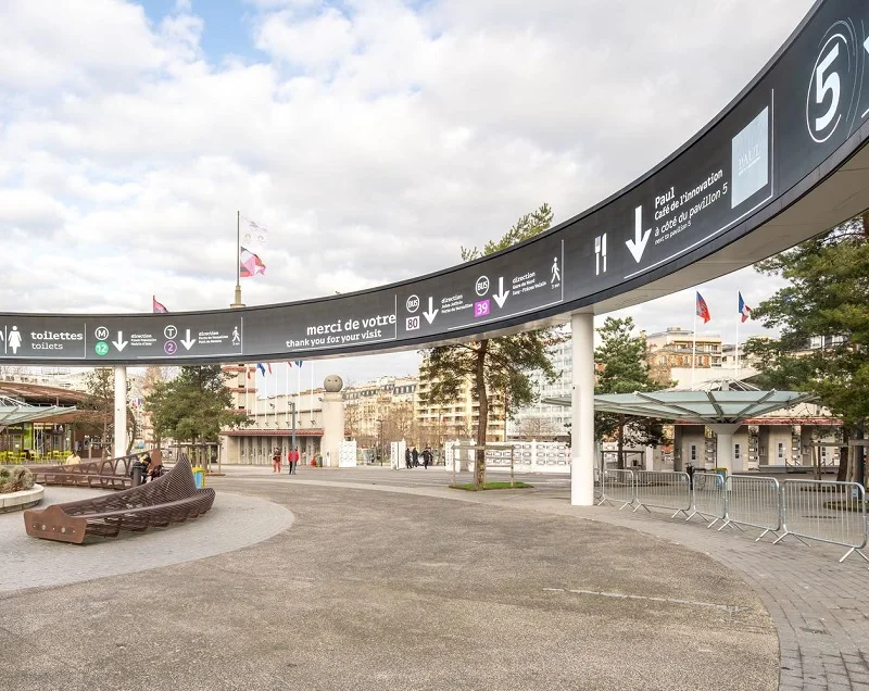 法国巴黎凡尔赛门巴黎会展馆图片6