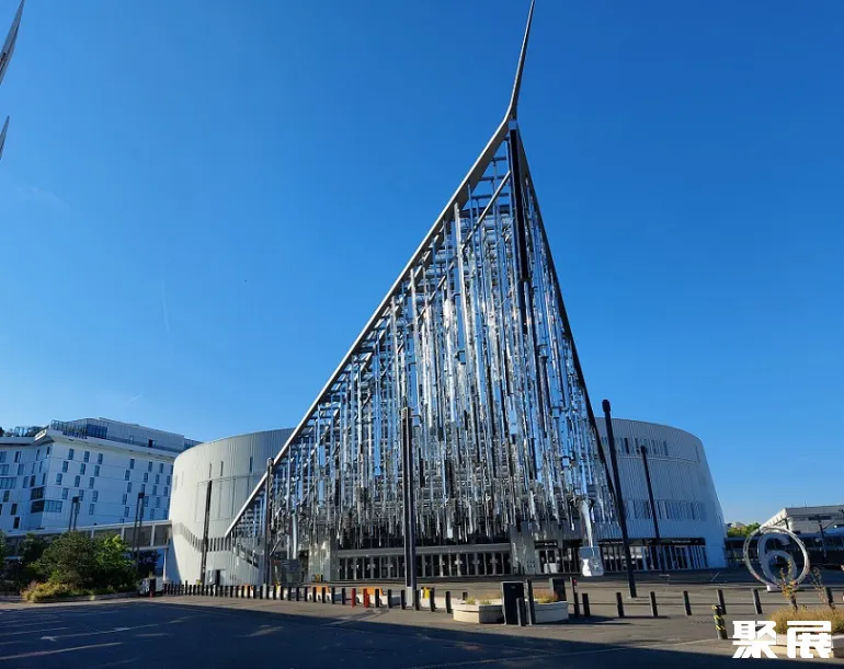 法国巴黎凡尔赛门巴黎会展馆展馆图